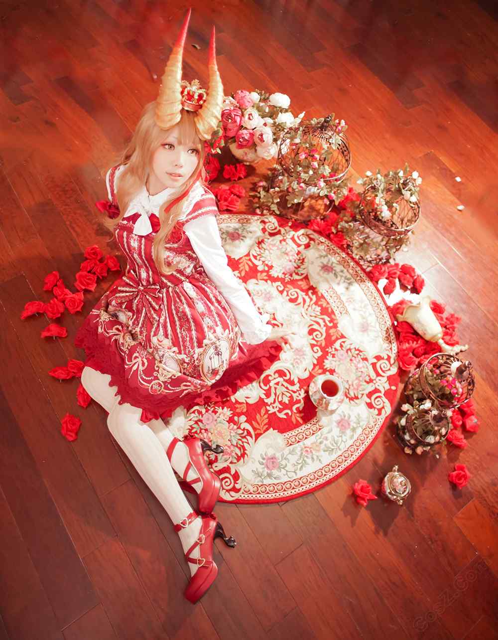 《C站·lolita·第1237期》喝午茶的少女（红）