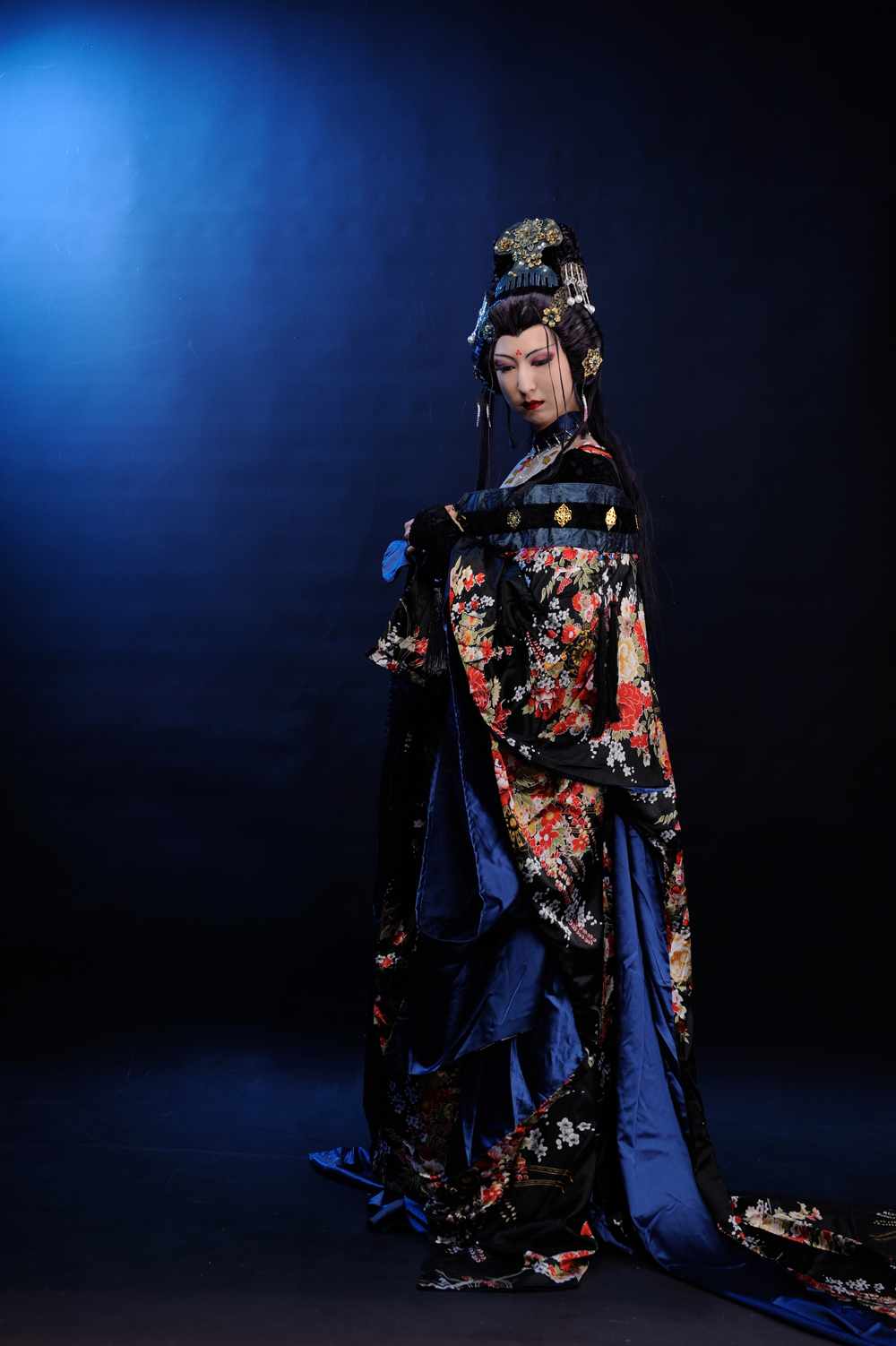 《汉服第667期》霹雳绝情书