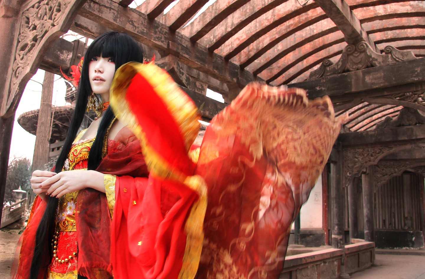 《汉服第804期》你是喜欢国风的御姐还是喜欢日系旗袍的女仆？