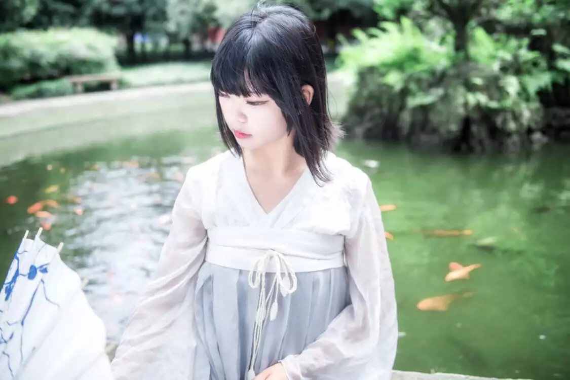 《汉服第847期》玉生烟（汉元素）