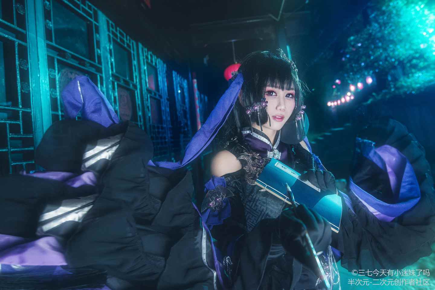 《汉服第566期》定国花萝