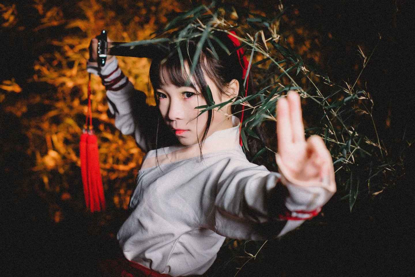 《汉服第779期》小姐姐来一杯二锅头呛得眼泪流