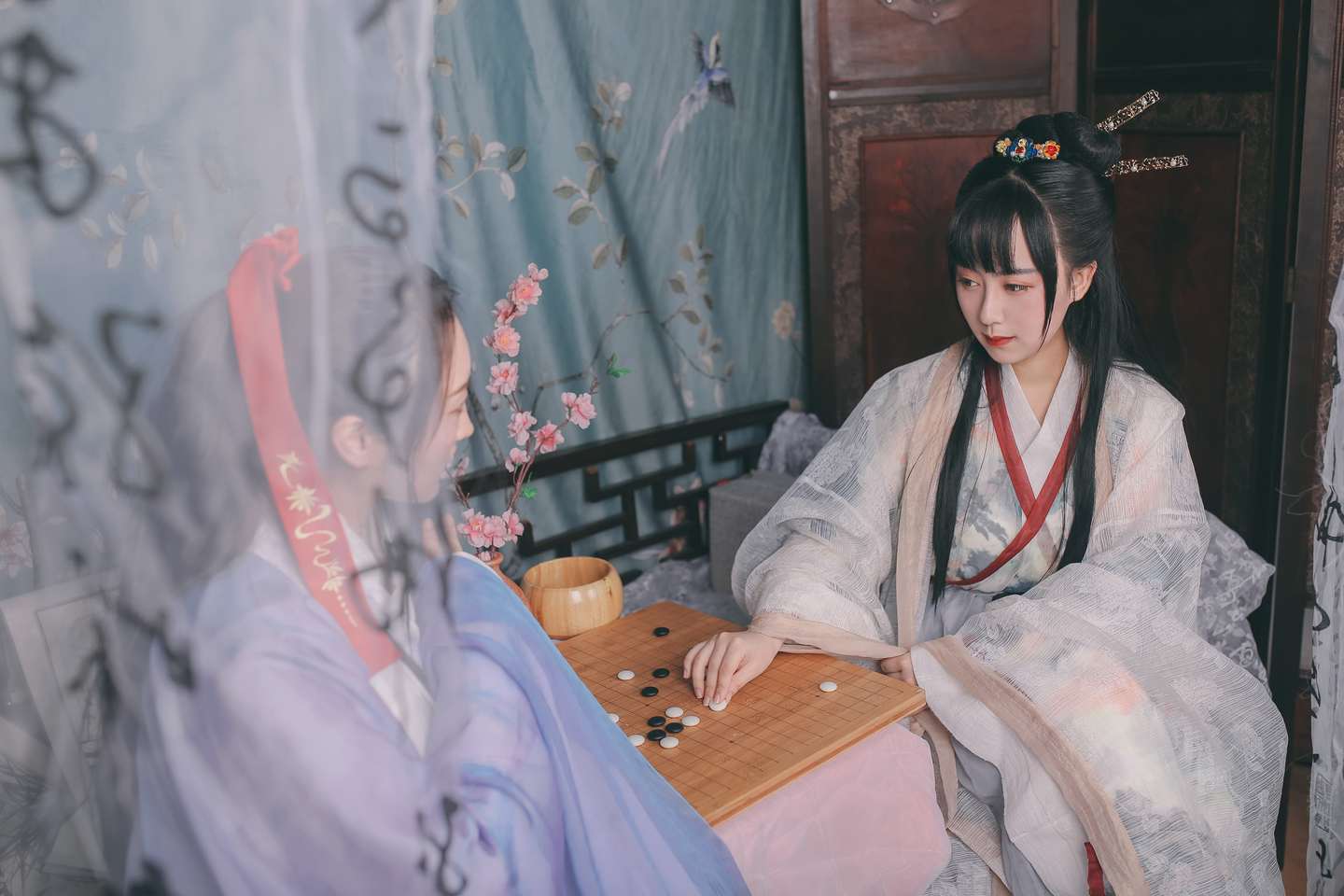 《汉服第346期》汉服 闲厅对弈