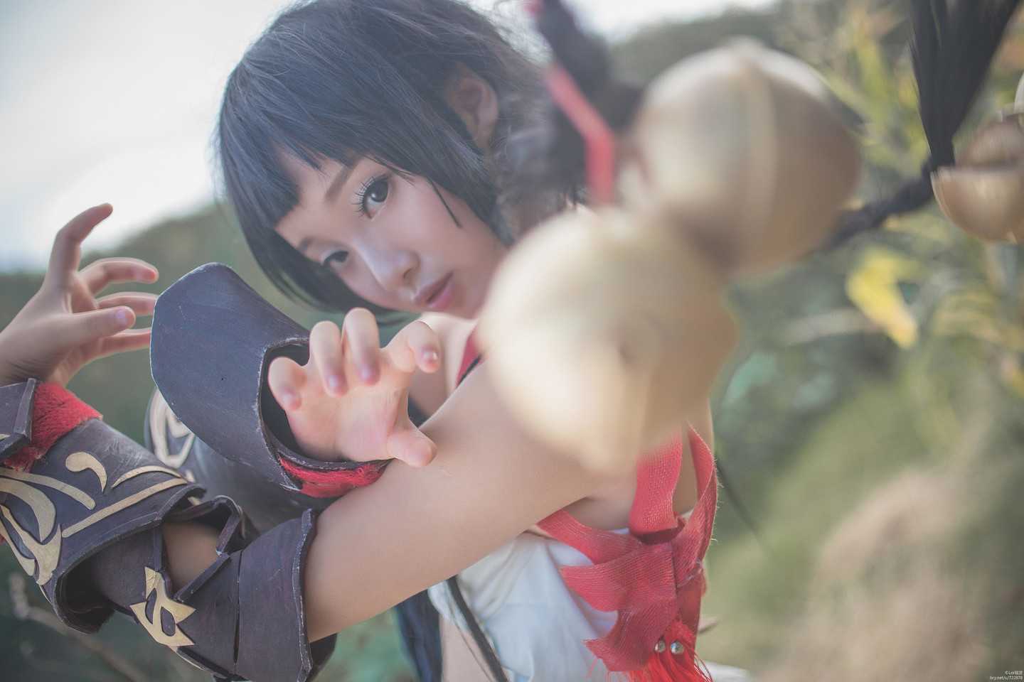 《汉服第469期》定国丐萝