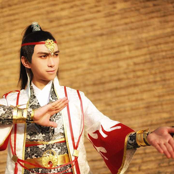 《汉服第823期》倚天屠龙记 张无忌