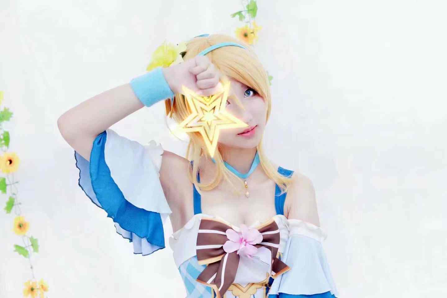 《C站·lolita·第1024期》绚濑绘里花束觉醒