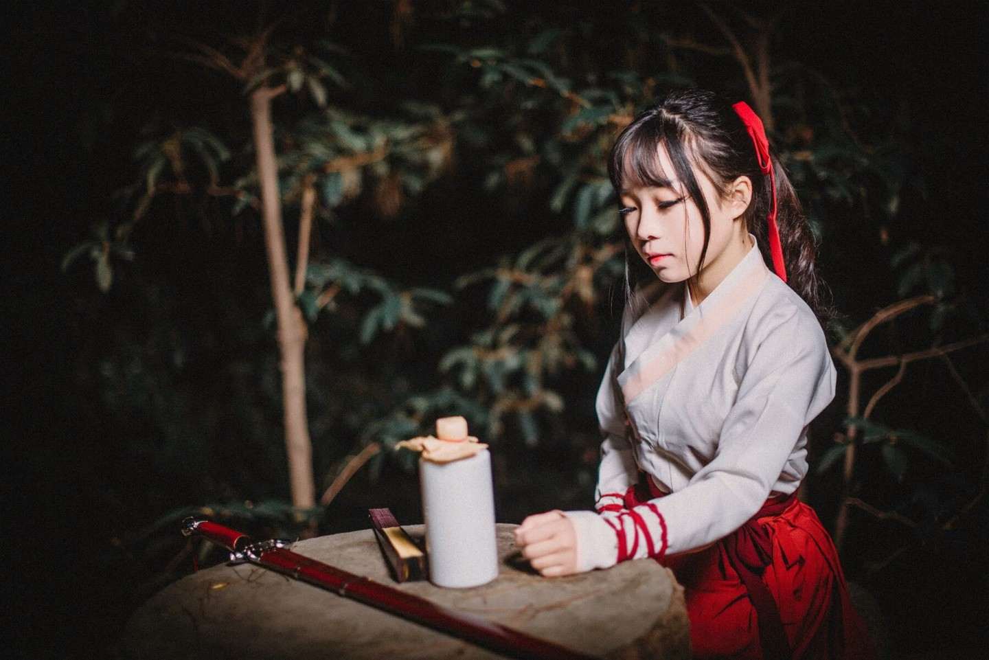 《汉服第779期》小姐姐来一杯二锅头呛得眼泪流