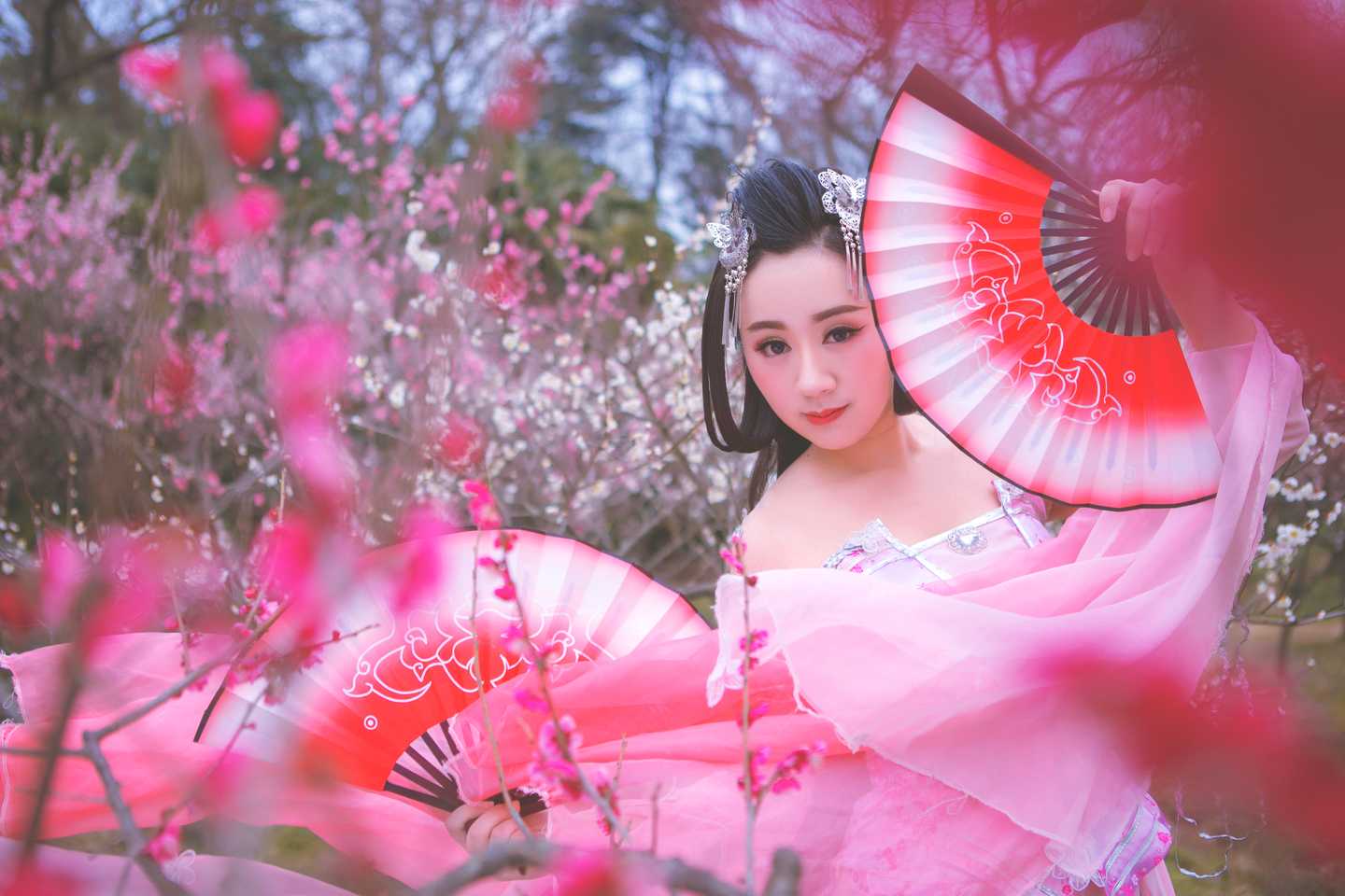 《汉服第562期》秦风七秀