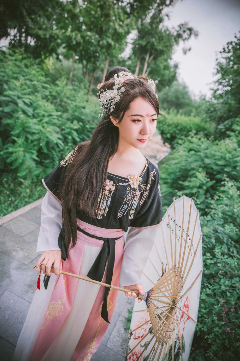 《汉服第379期》汉元素醉花阴