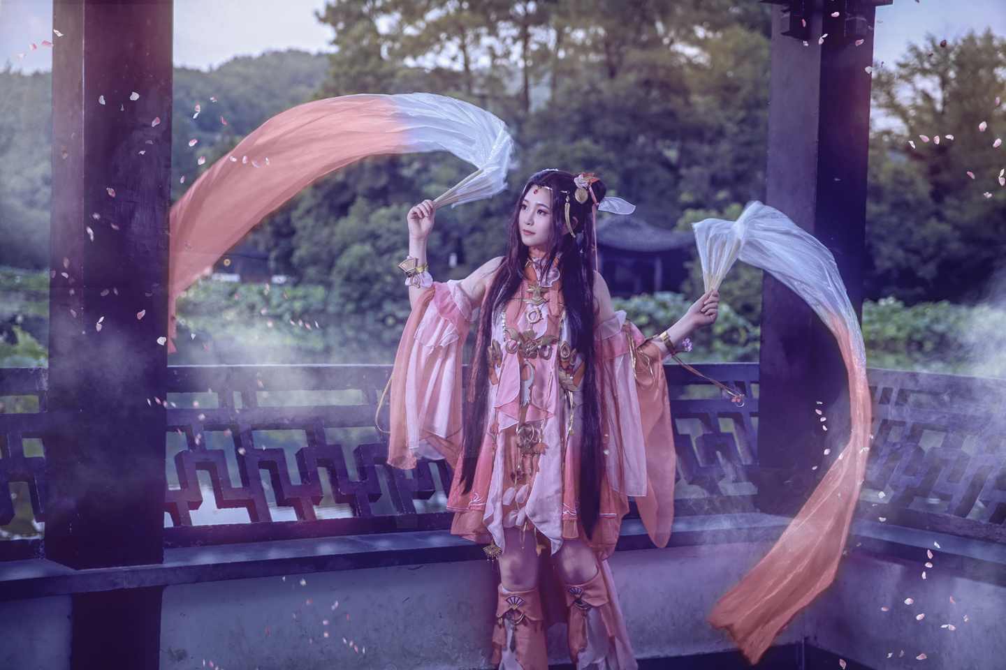 《汉服第552期》七秀萝莉