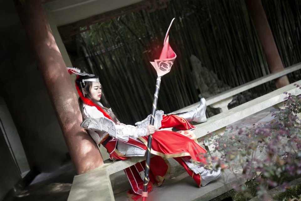 《汉服第523期》破军军娘