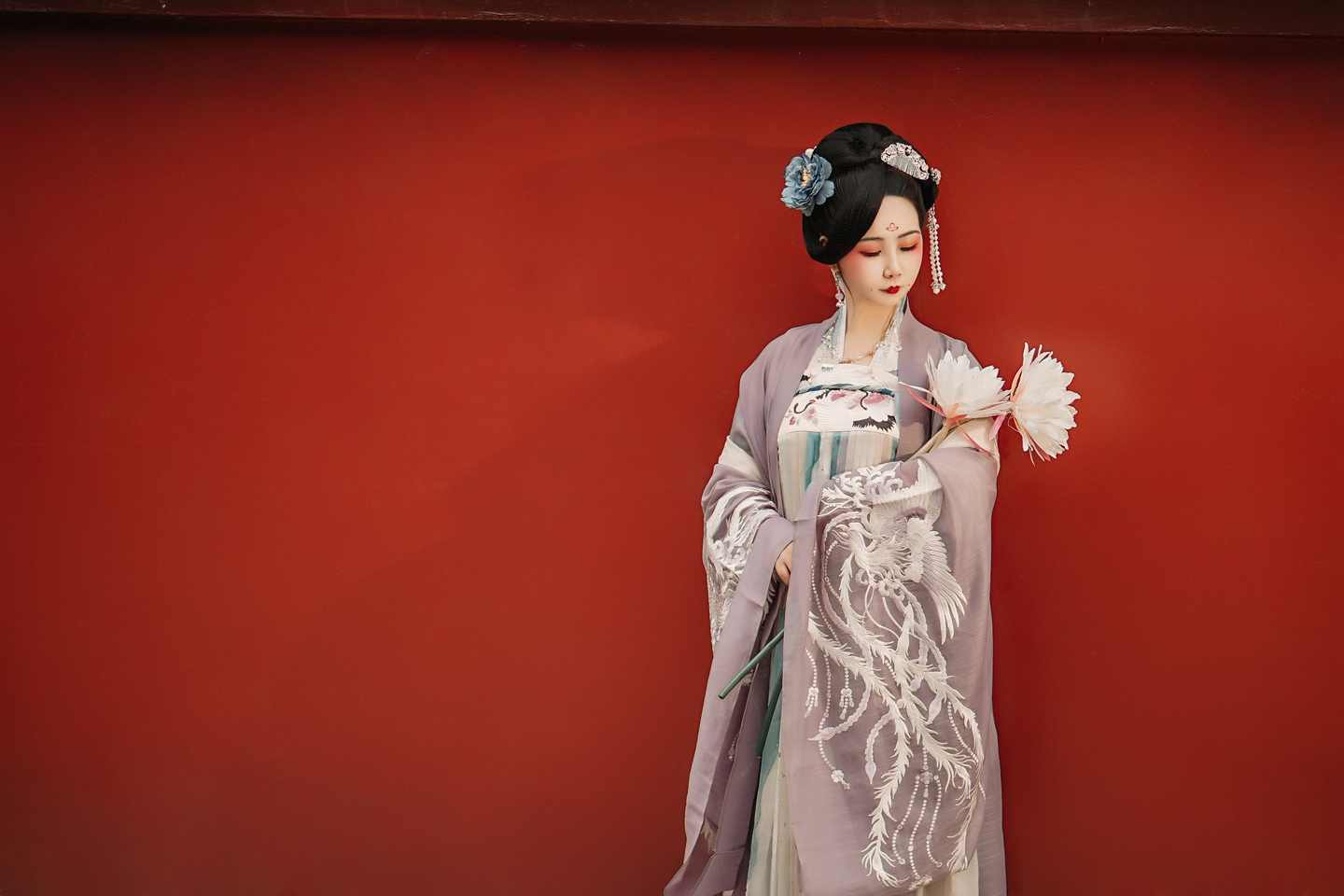 《汉服第363期》汉服私影 红墙怨