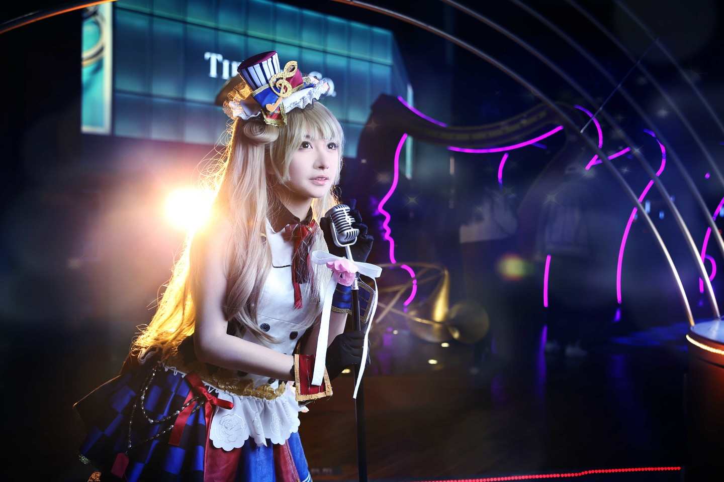 《C站·lolita·第1160期》南小鸟女仆努力的演唱吧