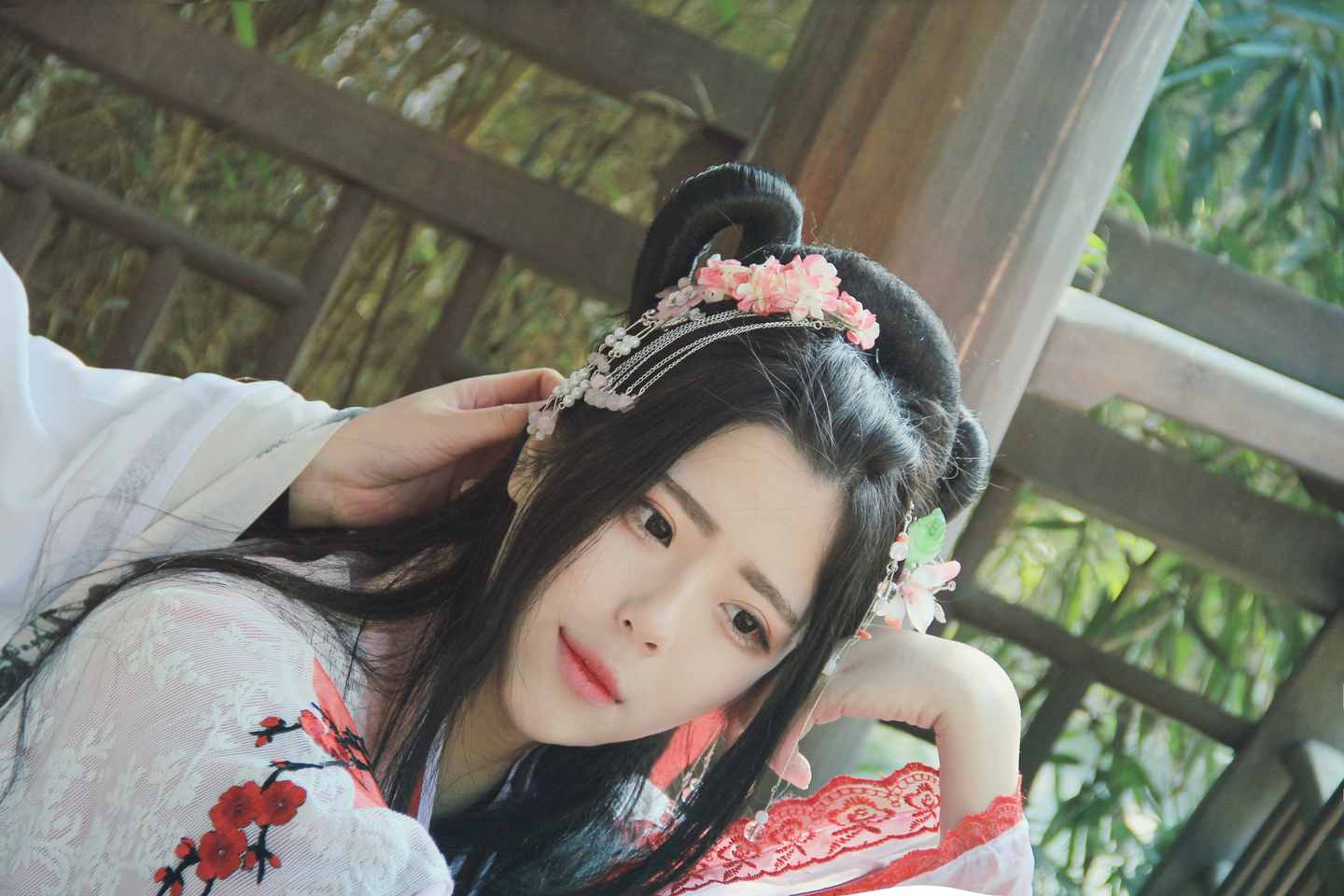 《汉服第393期》画中仙