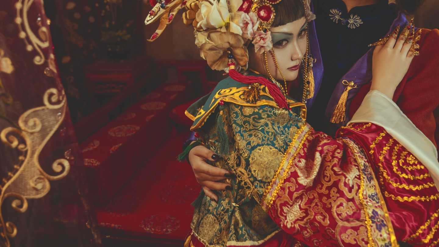 《汉服第596期》恐怖宠物店庆麟