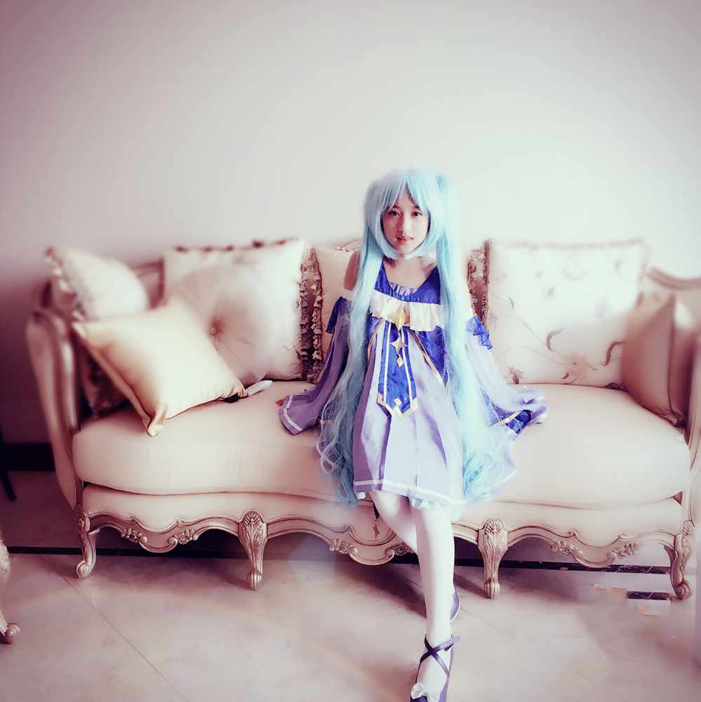 《C站·lolita·第1145期》后期炸了的miku