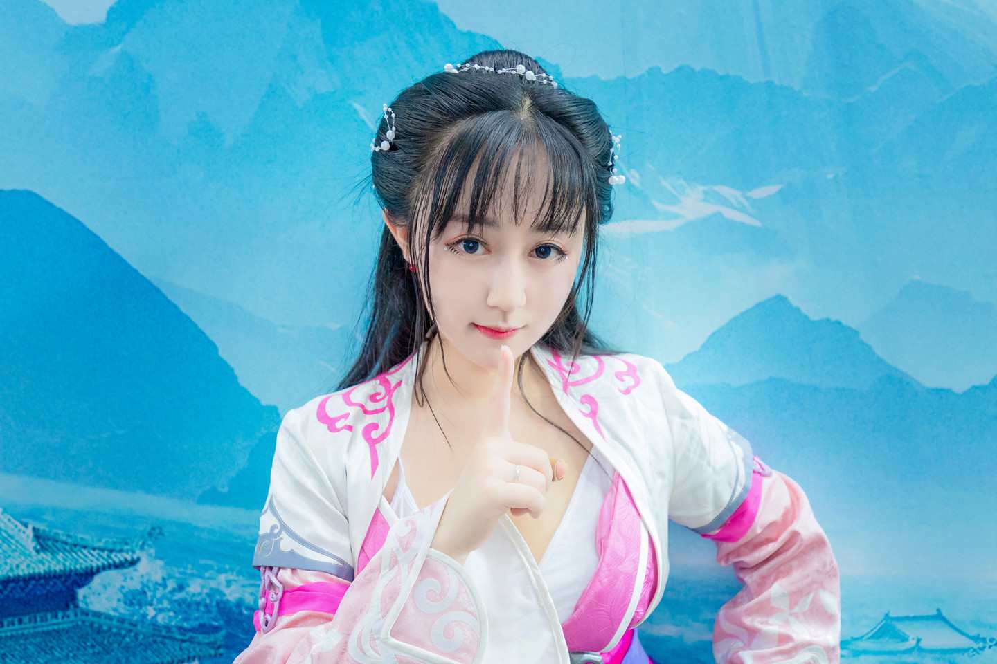 《汉服第816期》蜗牛展台小妹妹