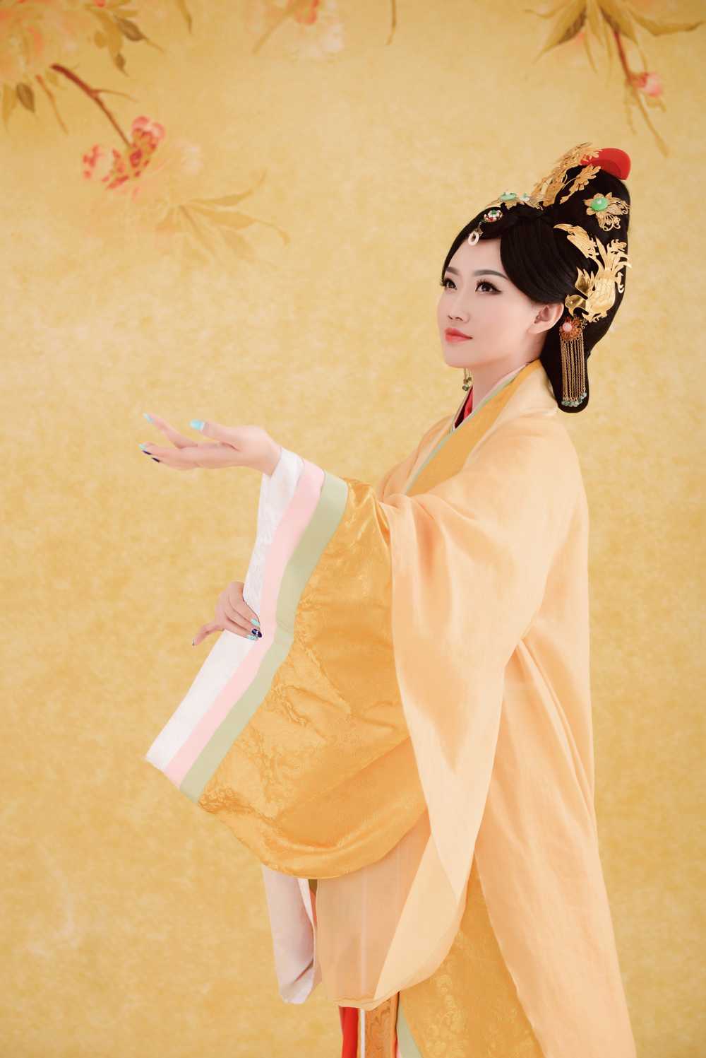 《汉服第618期》芈月传芈八子梁雁路