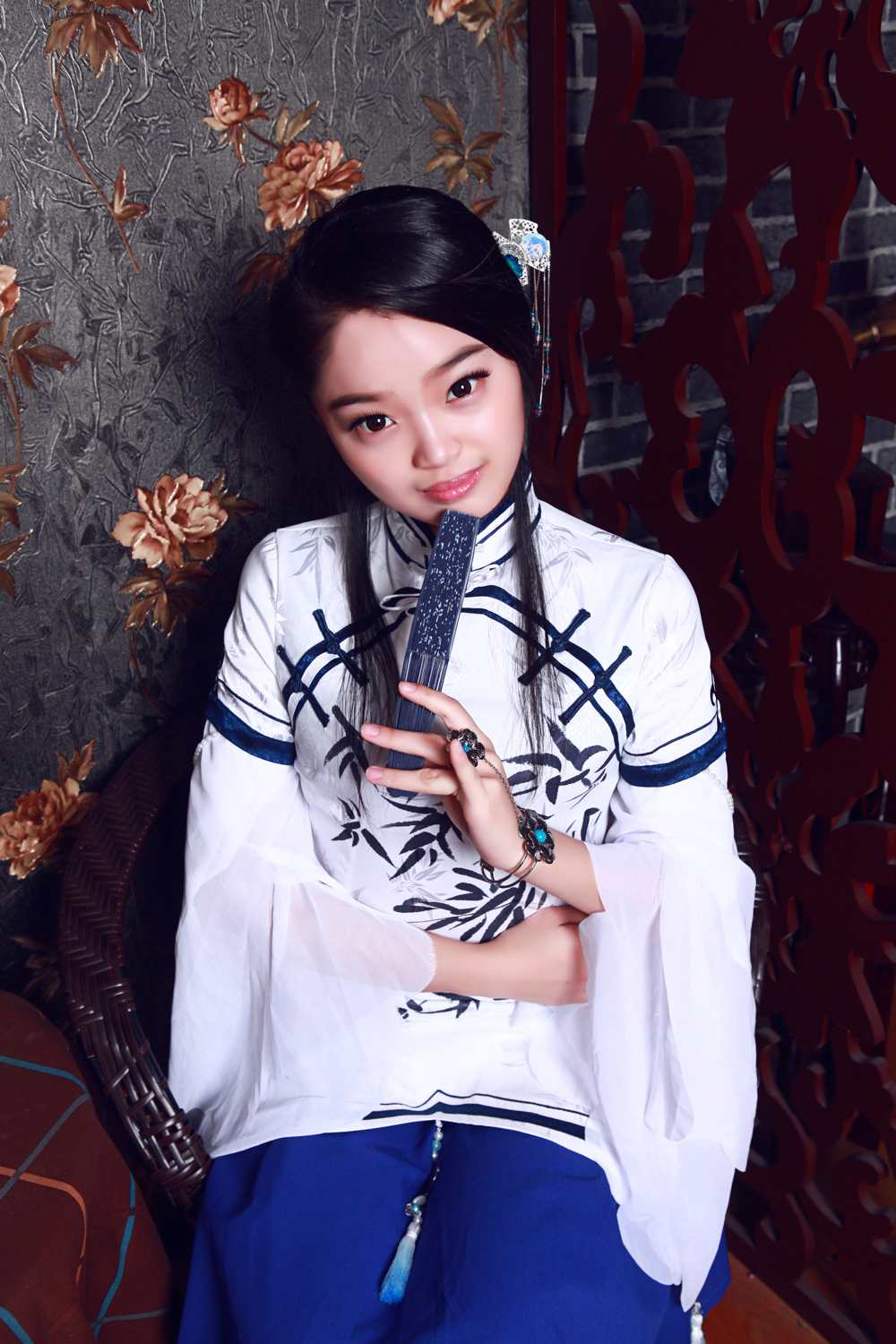 《汉服第810期》剑三民国之纯阳