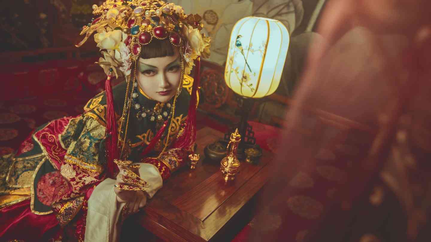 《汉服第596期》恐怖宠物店庆麟