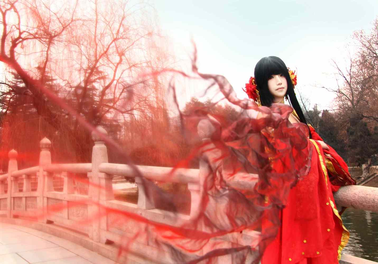 《汉服第804期》你是喜欢国风的御姐还是喜欢日系旗袍的女仆？