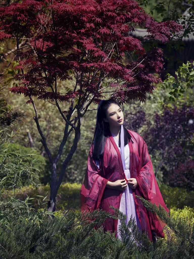 《汉服第740期》原来爱一个人是这么痛苦