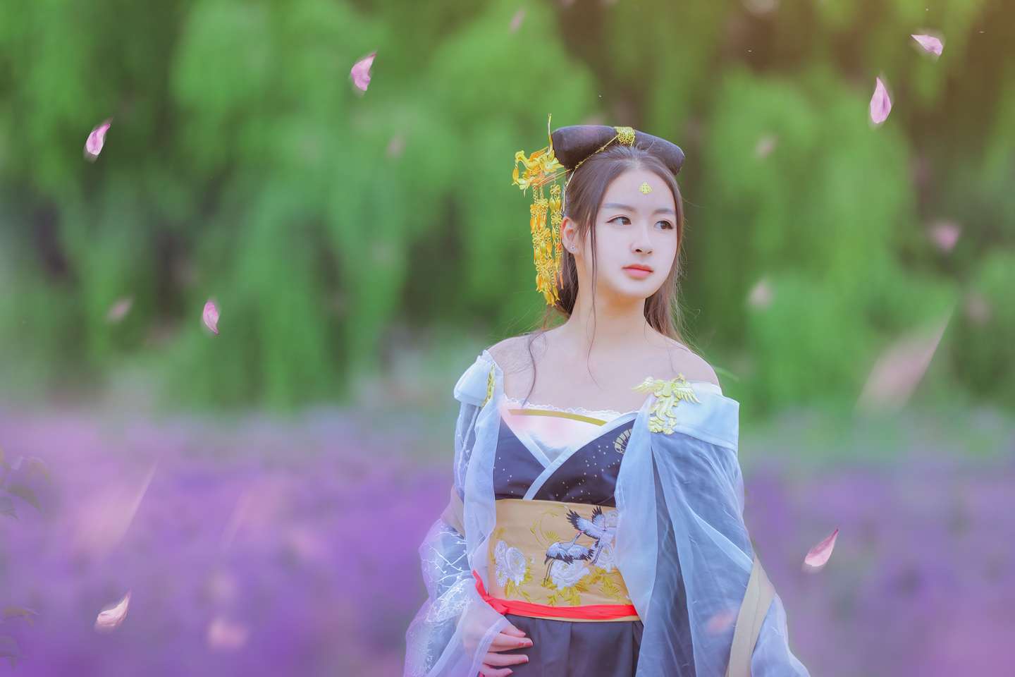 《汉服第729期》天涯明月刀