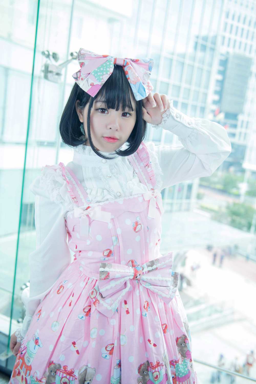 《C站·lolita·第372期》这么可爱的萌妹子到底会不会做家务