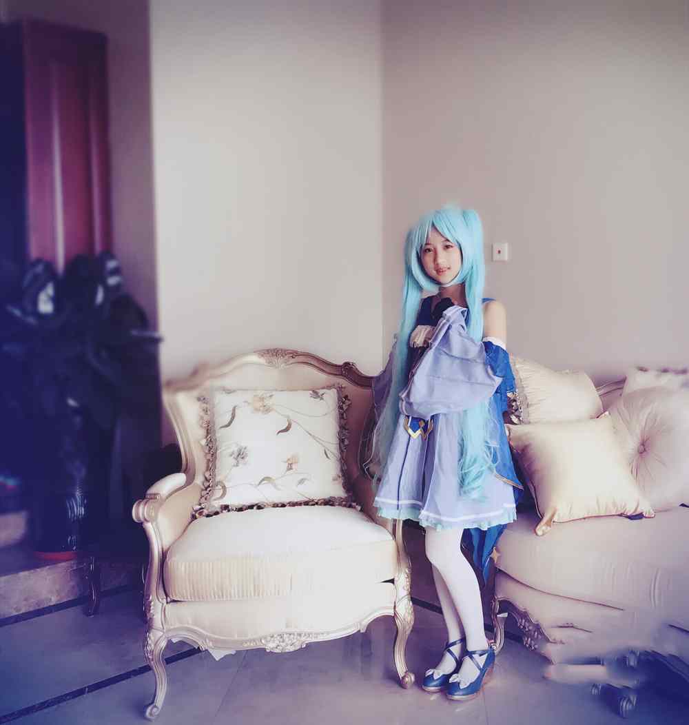 《C站·lolita·第1145期》后期炸了的miku