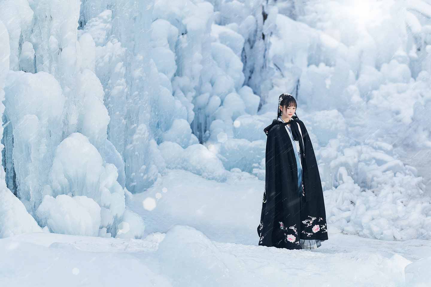 《汉服第370期》汉服私影「春信」