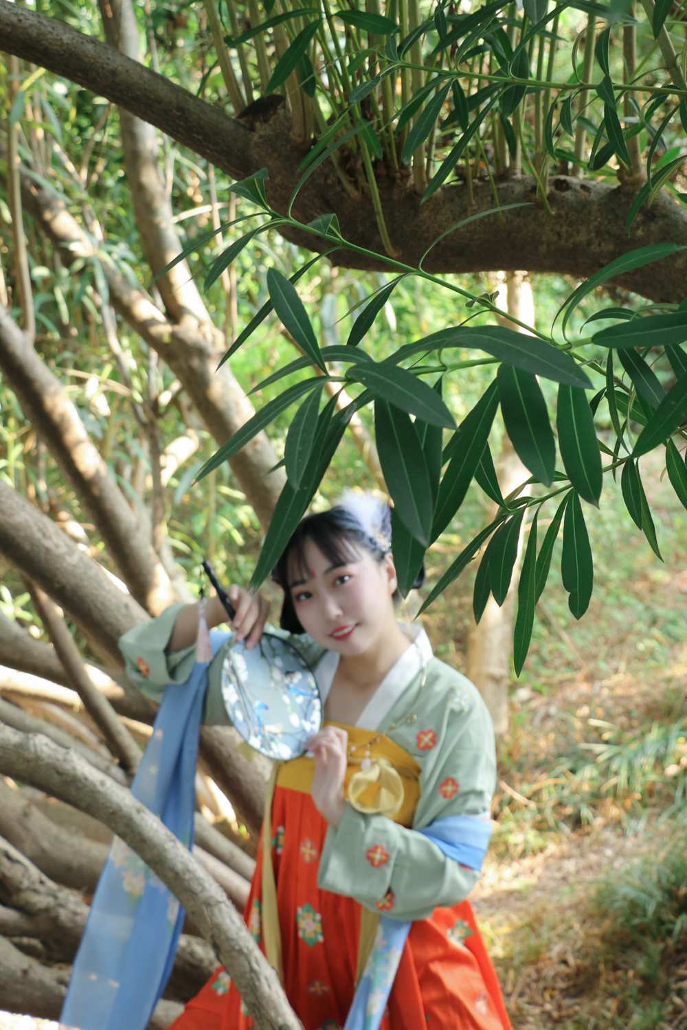 《汉服第367期》汉服私影 游园小记