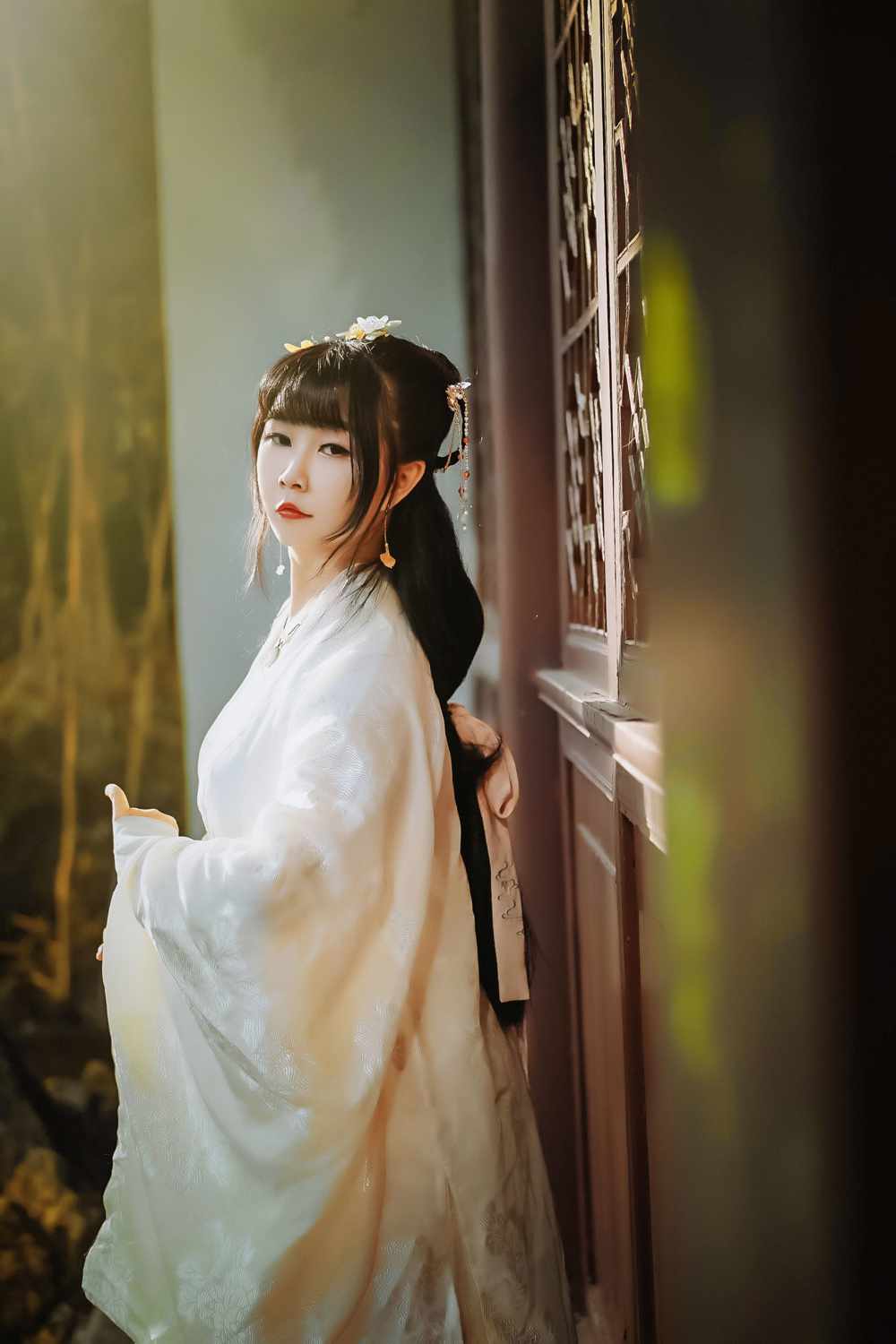 《汉服第359期》汉服私影  青山绿水，白草红叶黄花