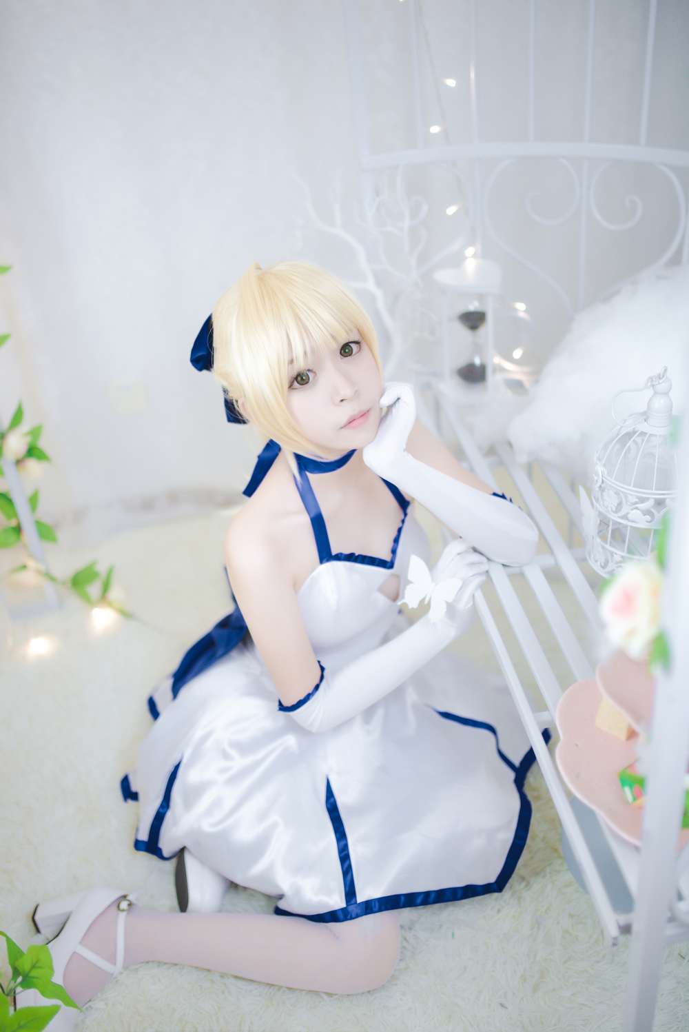 《C站·第3070期》型月十年之Saber lily蓝百合礼服Cos