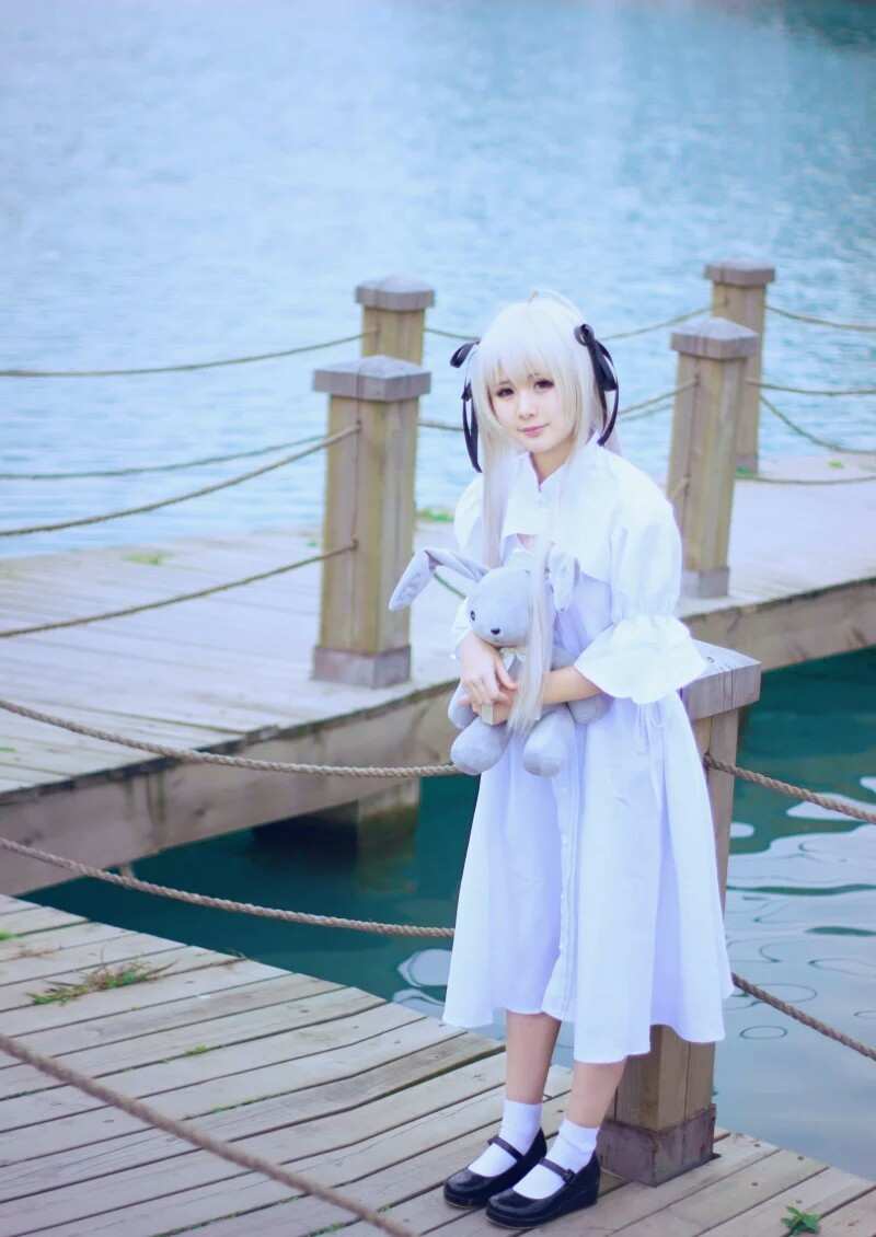 《C站·lolita·第386期》穹妹白裙在湖边等着你的一张旧船票！