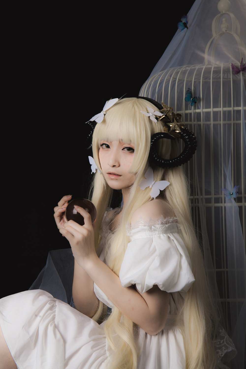 《C站·lolita·第436期》金牛座换了圣衣穿上了洁白的婚纱也很美！