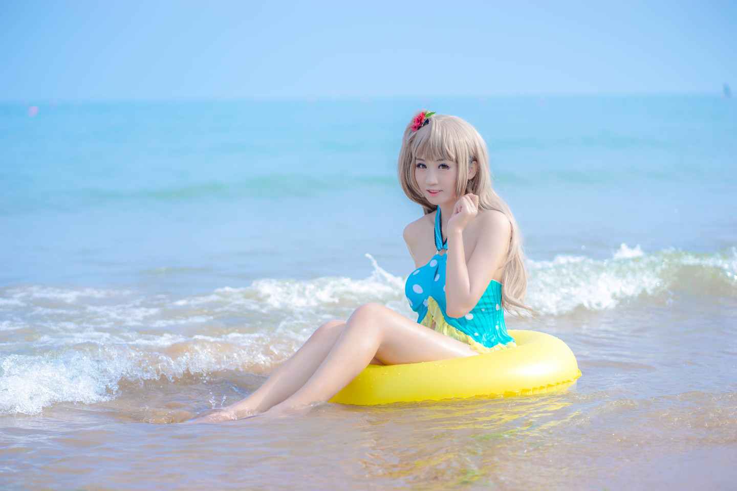 《C站·lolita·第709期》Lovelive南小鸟一个大泳圈