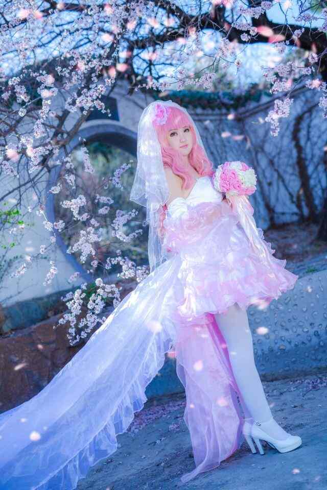 《C站·lolita·第373期》可爱巡音今天是521你愿意带我走吗？