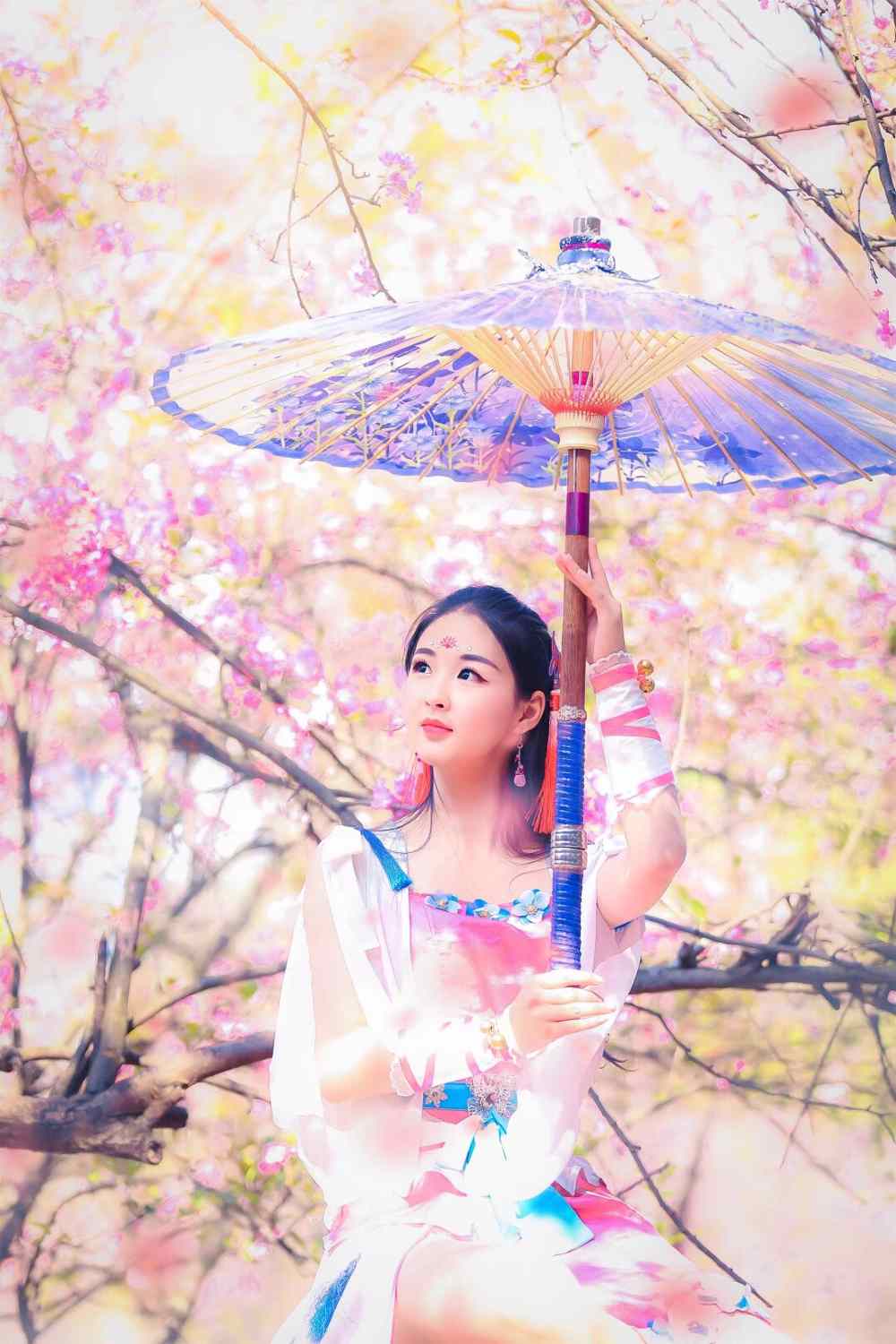 《汉服第725期》天涯明月刀&天香