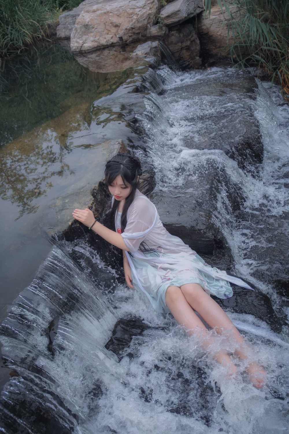 《汉服第588期》锦鲤抄