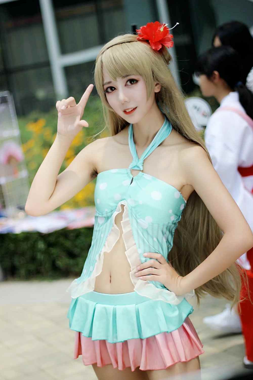 《C站·lolita·第596期》在公园谁把我鞋拿走了