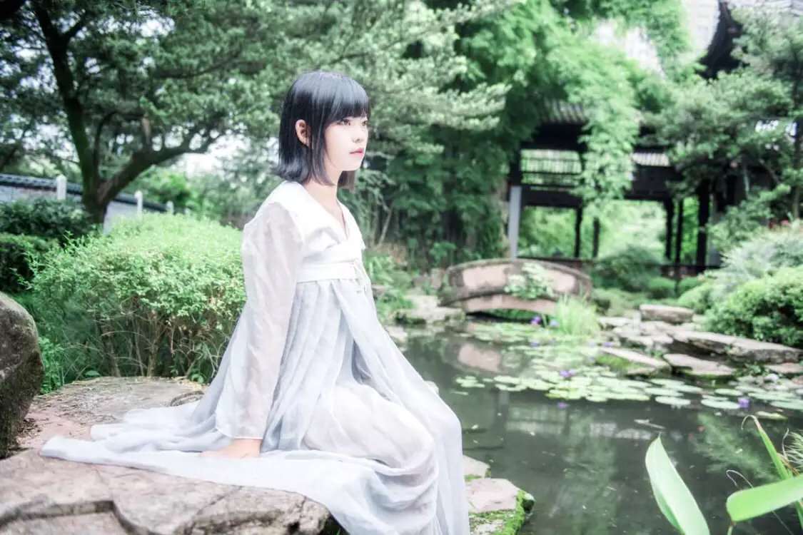 《汉服第847期》玉生烟（汉元素）