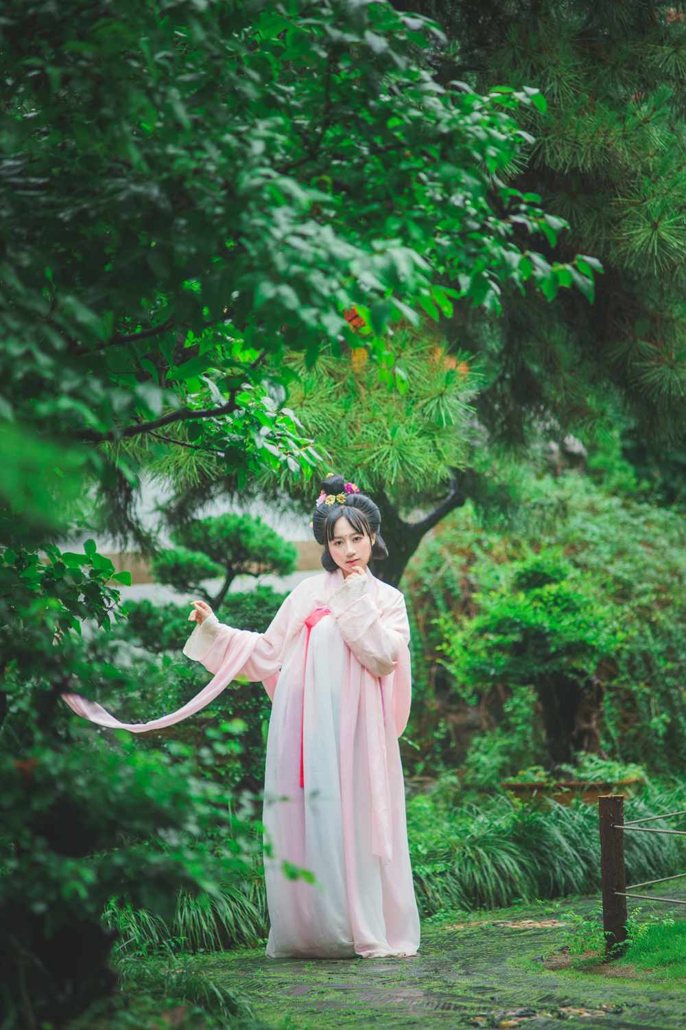 《汉服第343期》汉服 六月雅事 池亭赏鱼