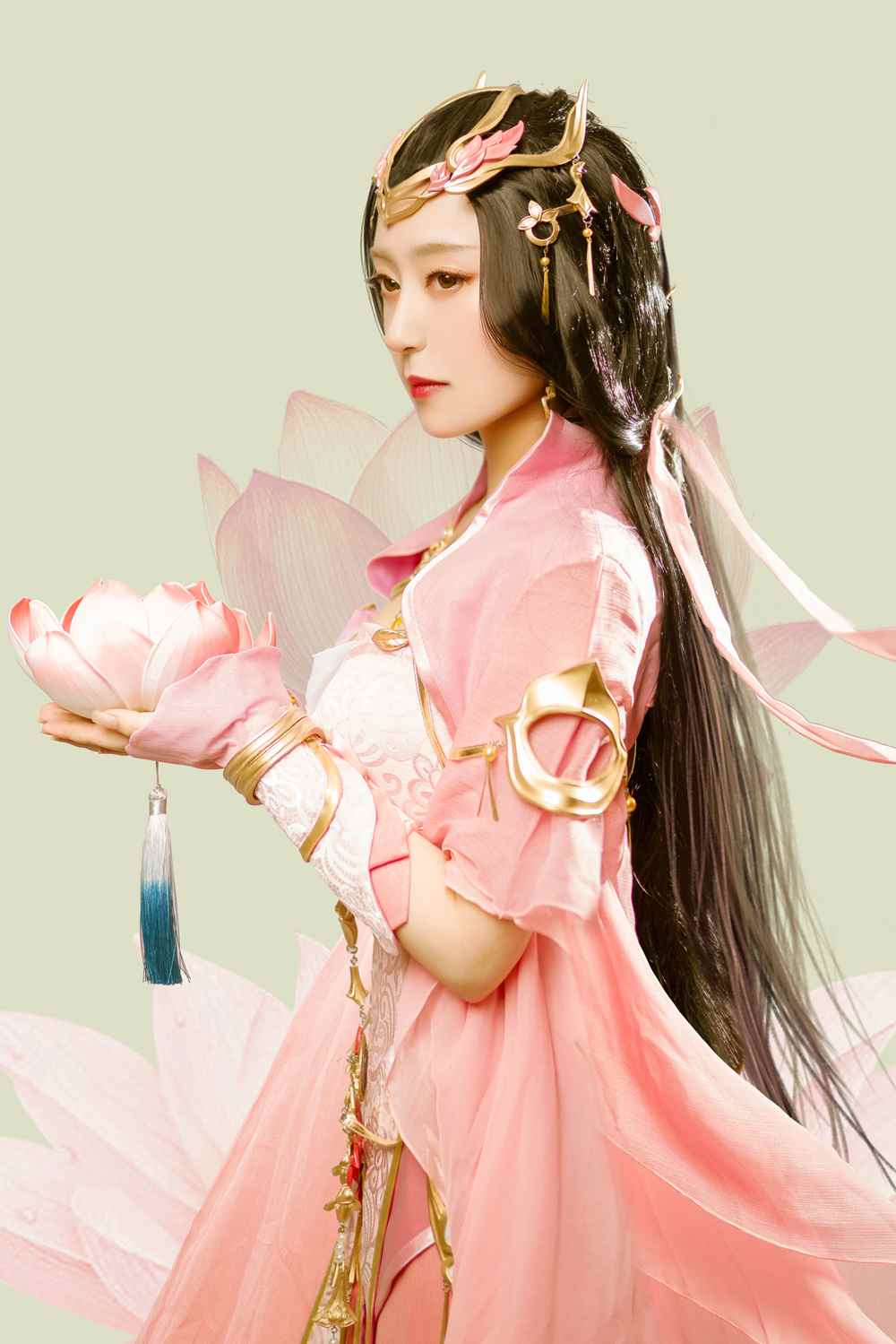 《汉服第567期》雪河七秀