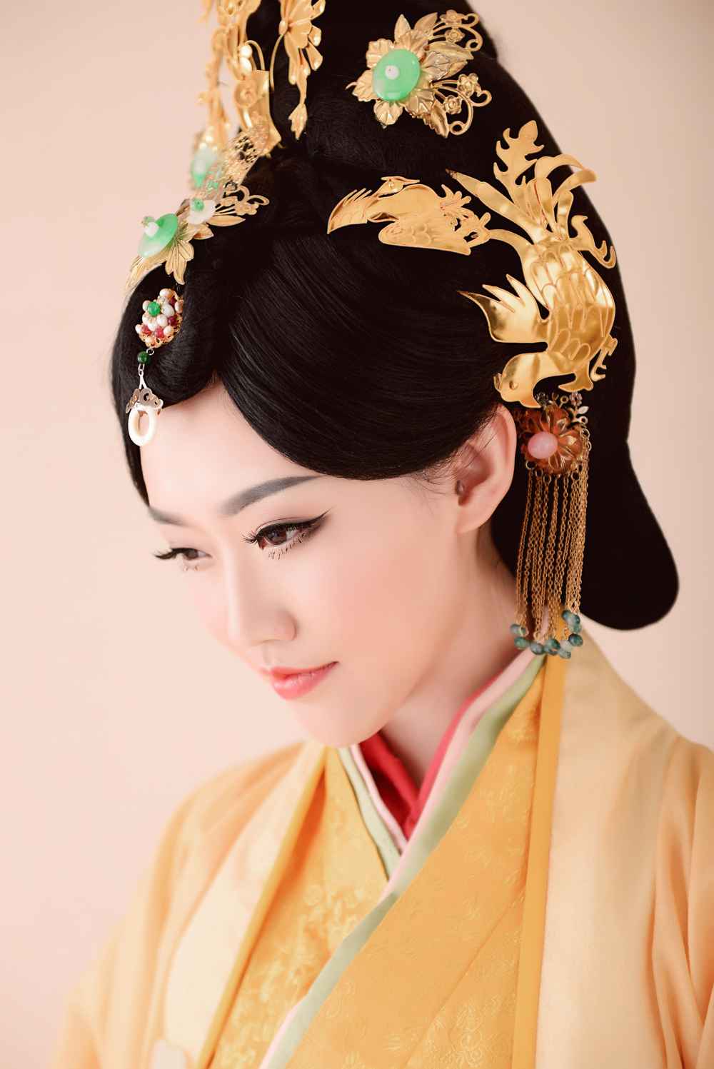 《汉服第618期》芈月传芈八子梁雁路