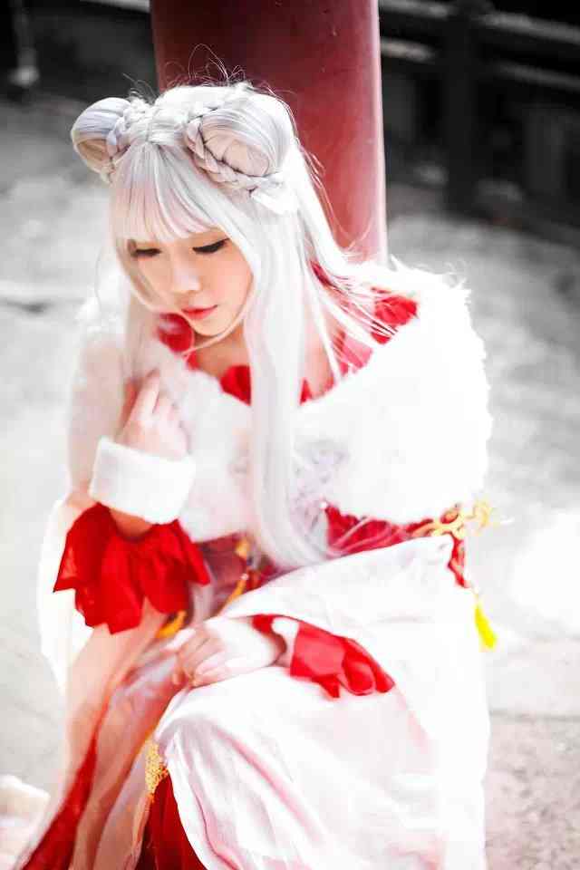 《C站·lolita·第366期》小鸟在古代原来是妲己狐妖到了现代成了猫妖！