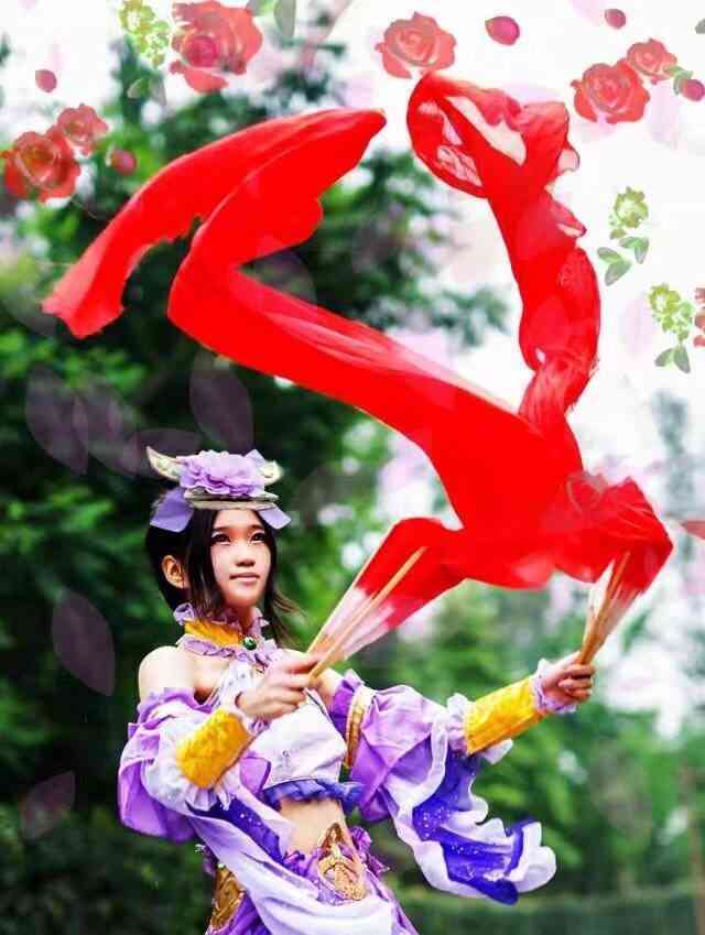 《汉服第536期》七秀