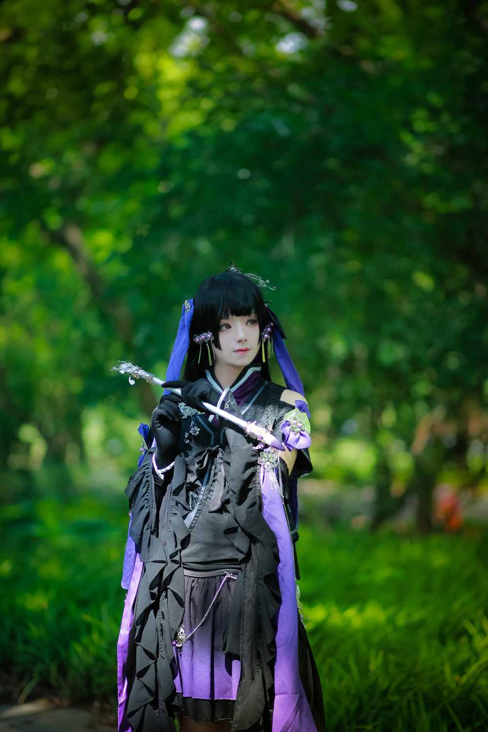 《汉服第422期》定国花萝