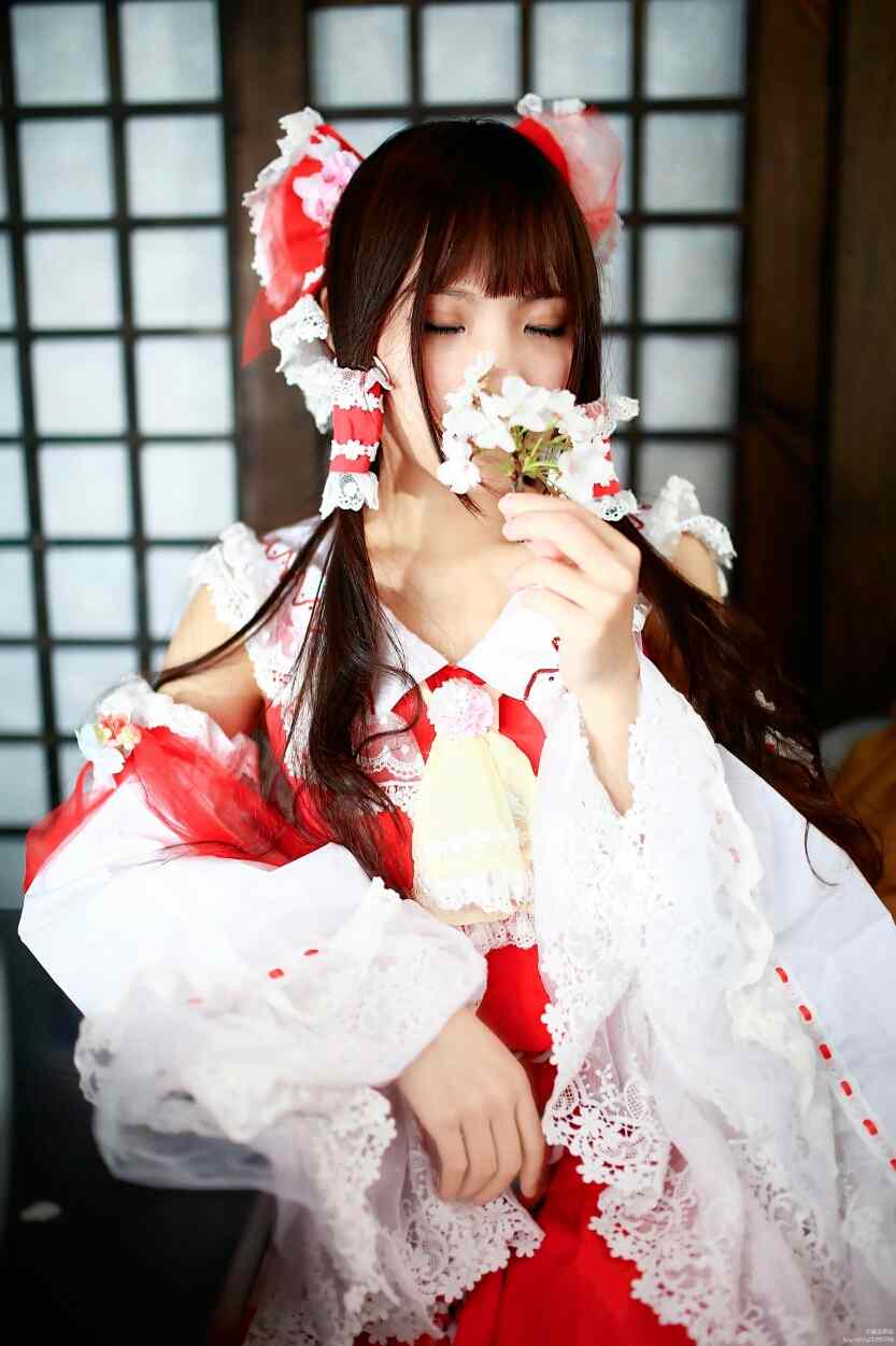 《汉服第774期》萌萌小公主萝莉版的春丽居然还是个女仆眼镜娘！