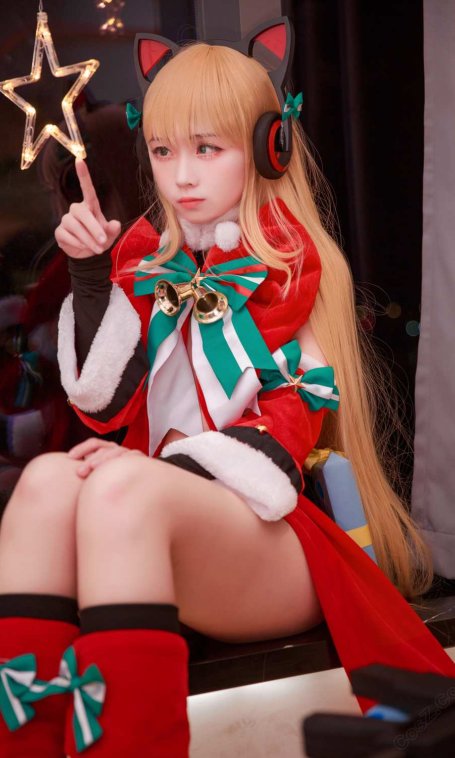 《C站·第3351期》圣诞初音诺诺子