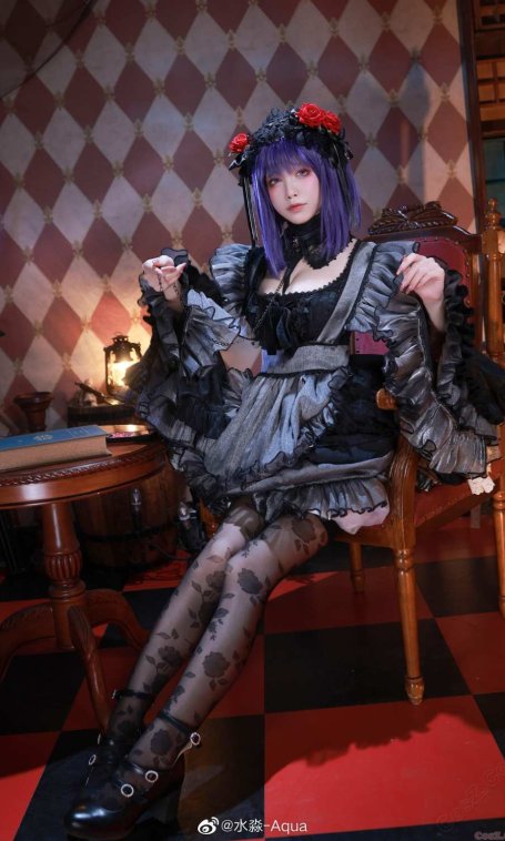《C站·lolita·第1273期》坠入爱河的洛丽塔